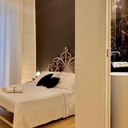 Fiorentine Relais Napoli Exterior foto